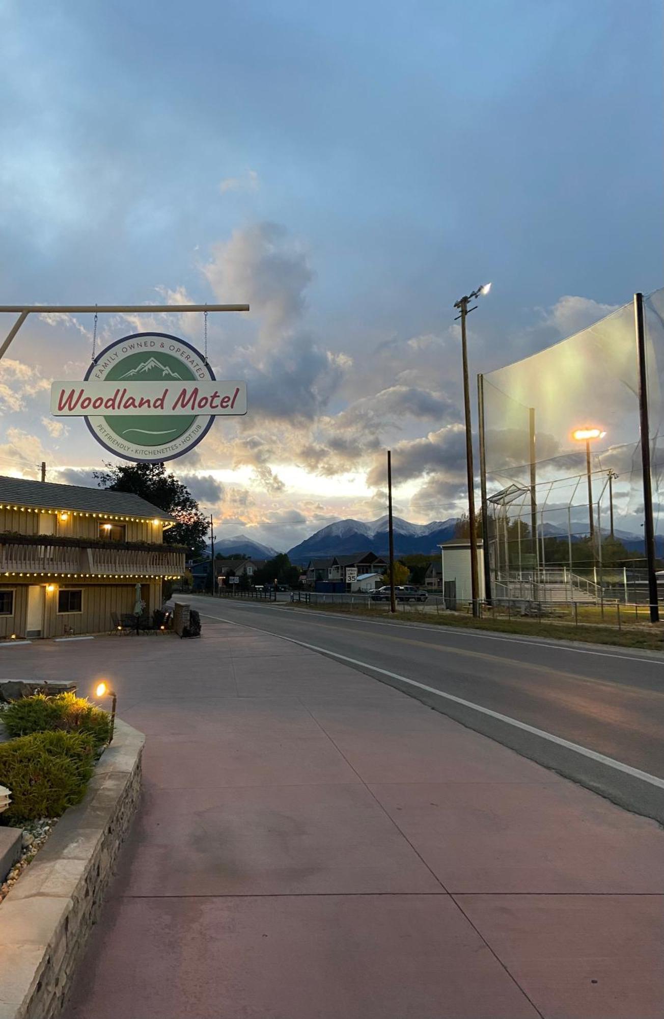 Woodland Motel Салайда Екстер'єр фото